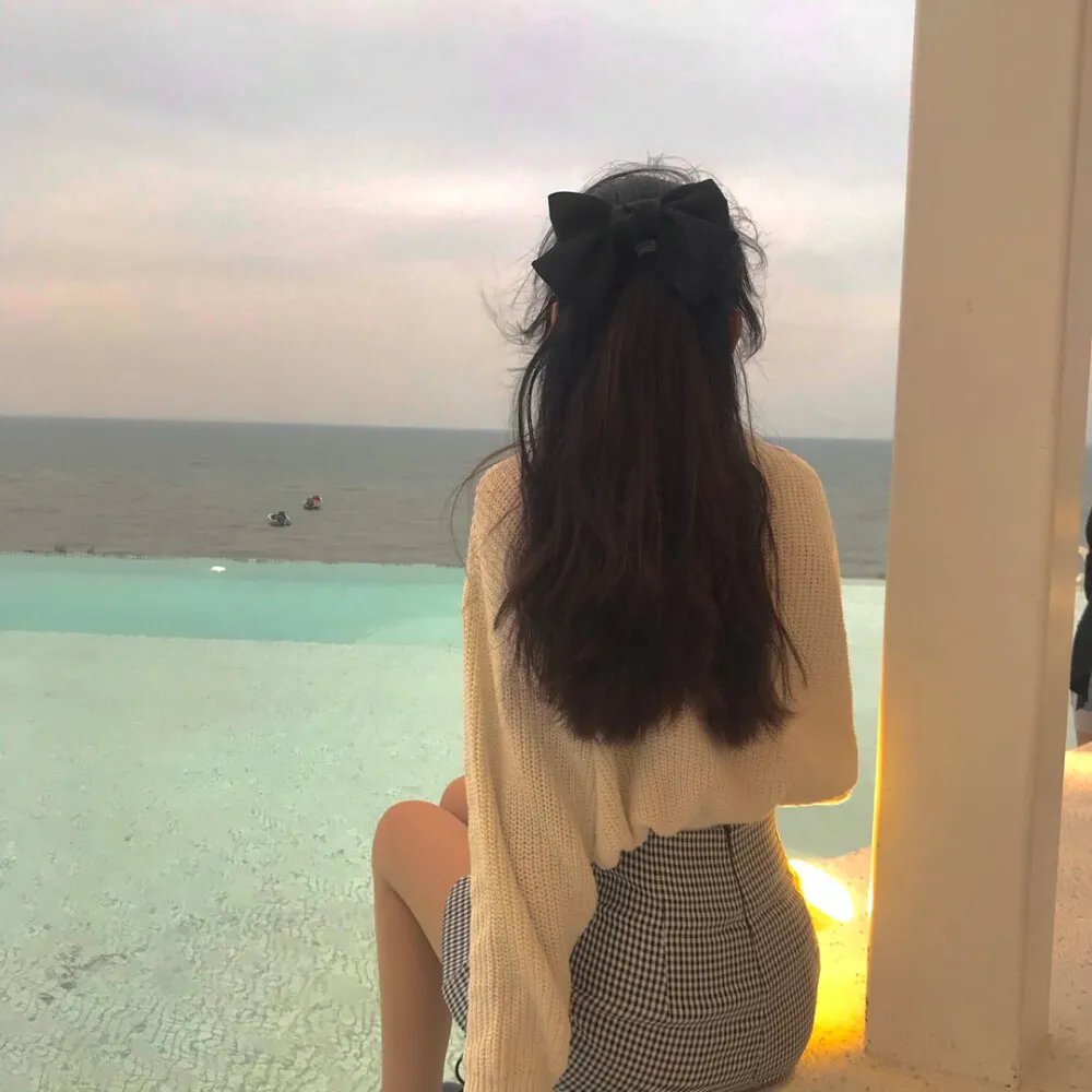 去联谊却发现没有女生